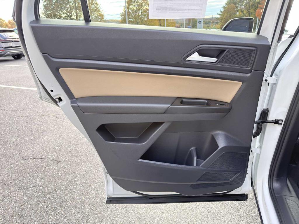 used 2020 Volkswagen Atlas Cross Sport car, priced at $25,741