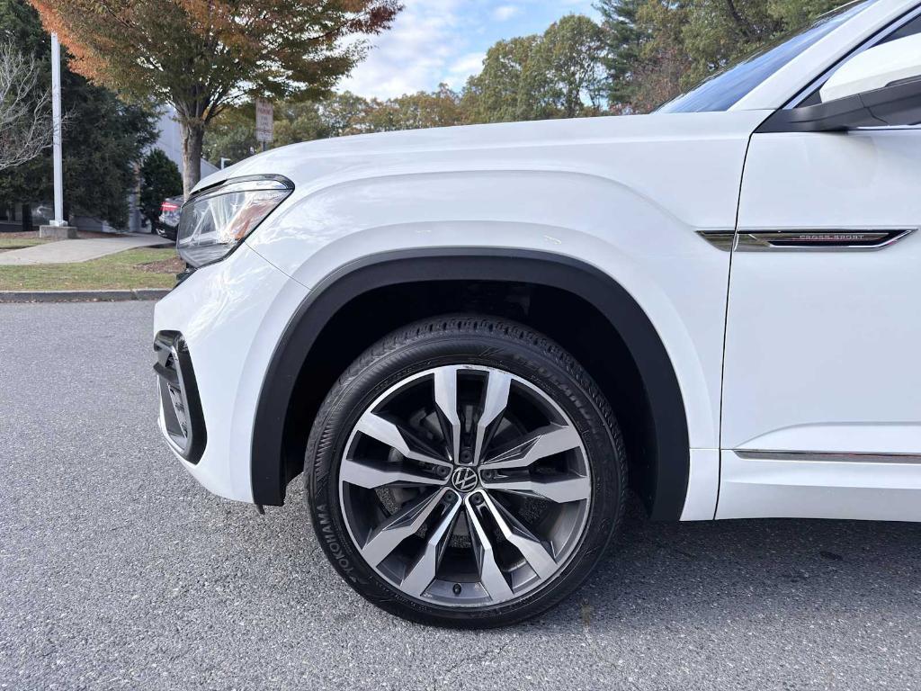 used 2020 Volkswagen Atlas Cross Sport car, priced at $25,741