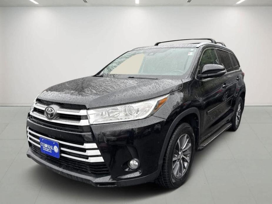 used 2017 Toyota Highlander car, priced at $23,545