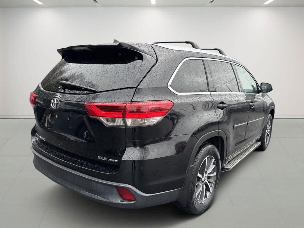 used 2017 Toyota Highlander car, priced at $23,545