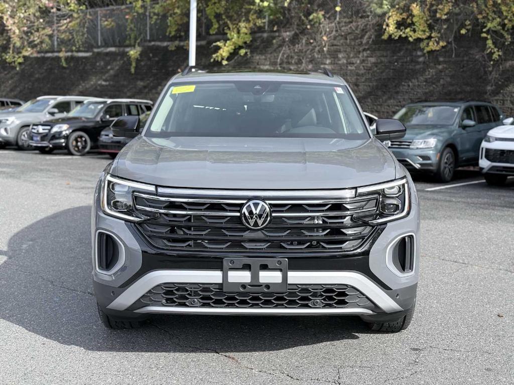 new 2026 Volkswagen Atlas car, priced at $47,364