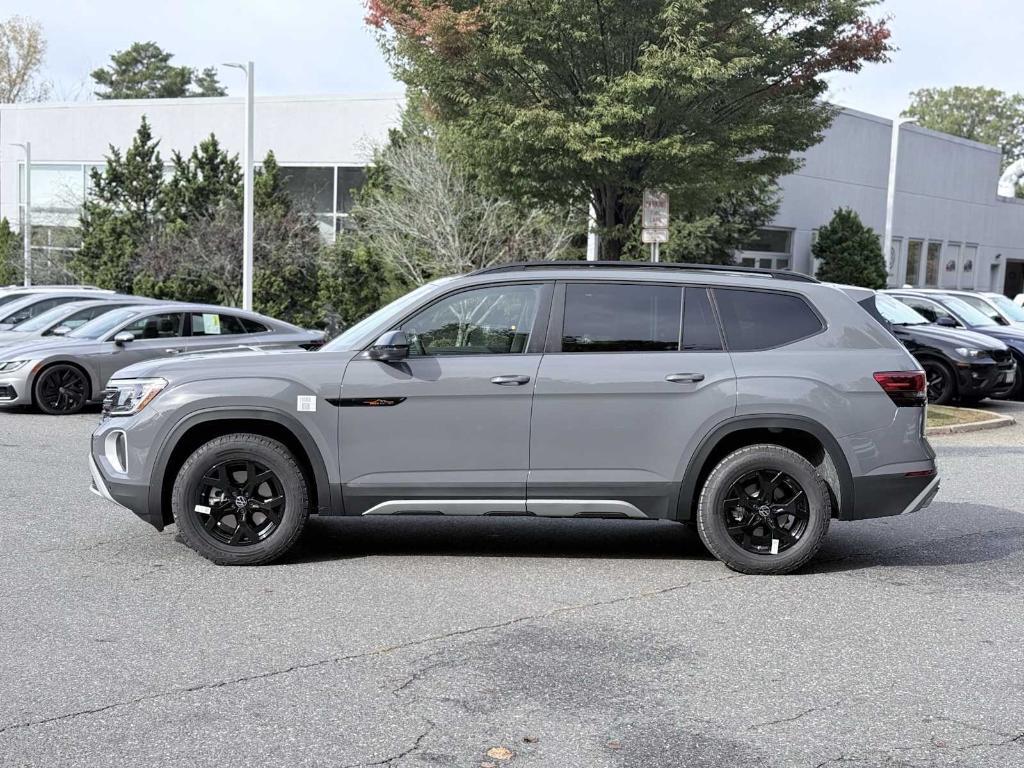 new 2026 Volkswagen Atlas car, priced at $47,364