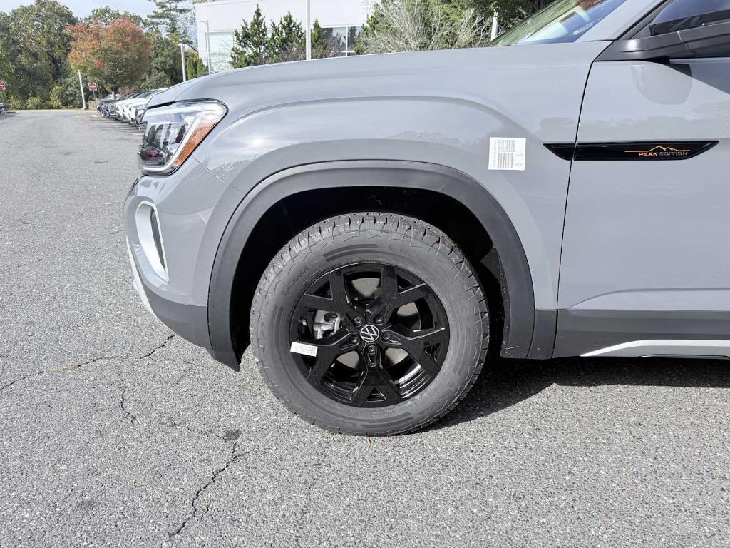 new 2026 Volkswagen Atlas car, priced at $47,364