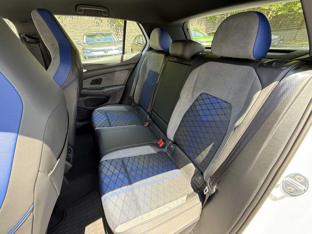 new 2025 Volkswagen Golf R car