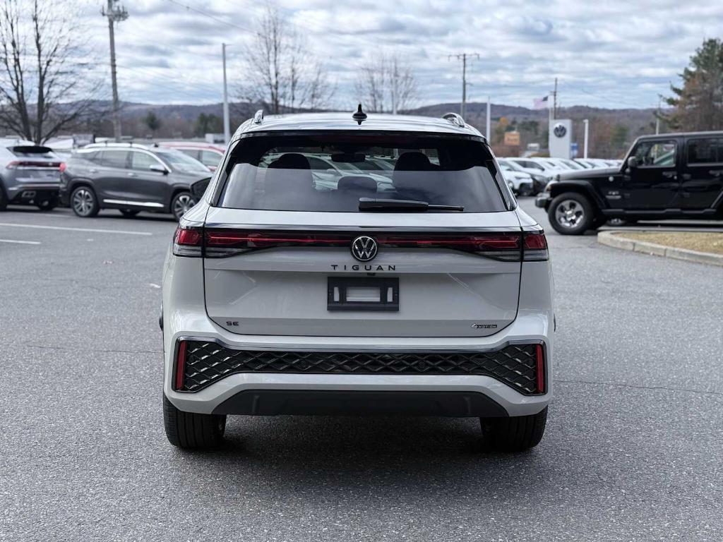 new 2026 Volkswagen Tiguan car, priced at $39,665