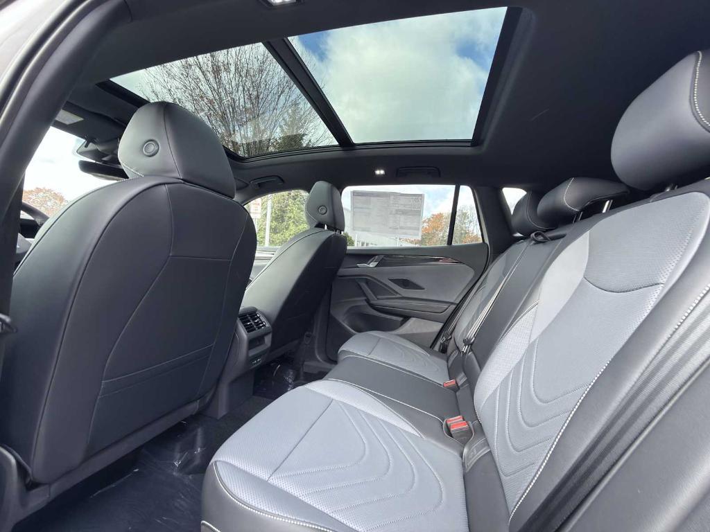 new 2026 Volkswagen Tiguan car, priced at $39,665