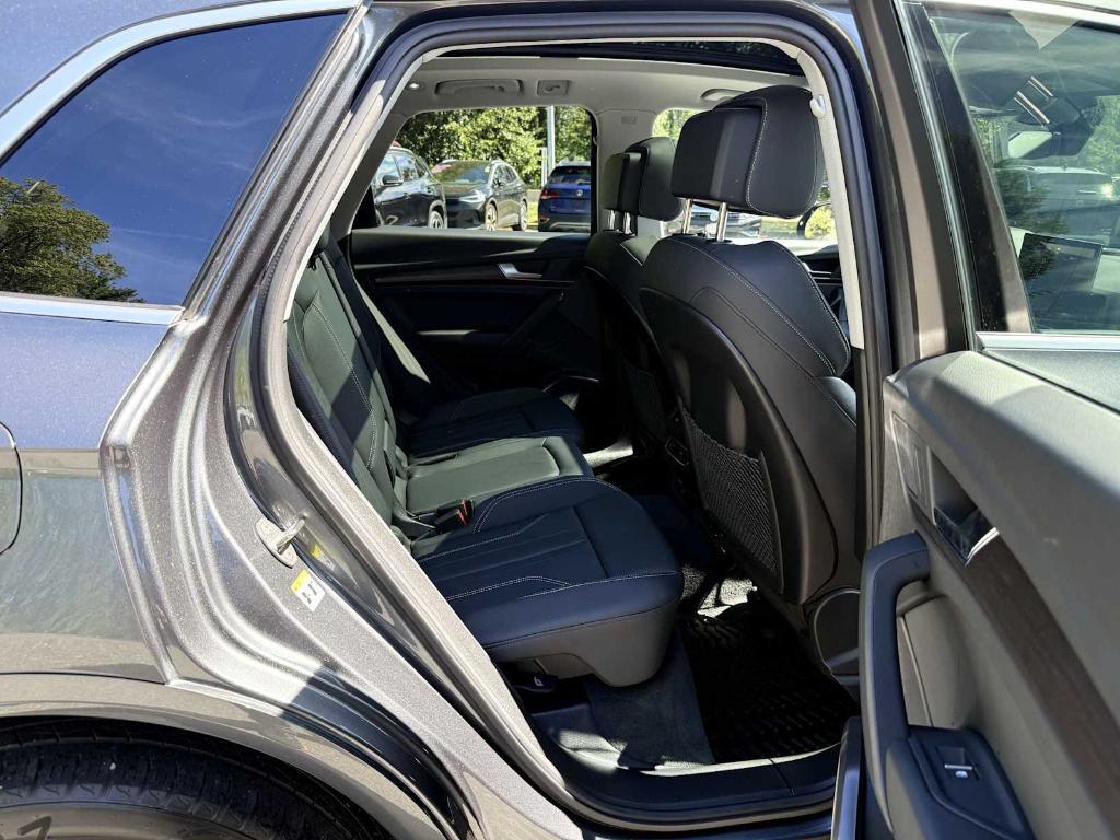 used 2024 Audi Q5 e car, priced at $40,495