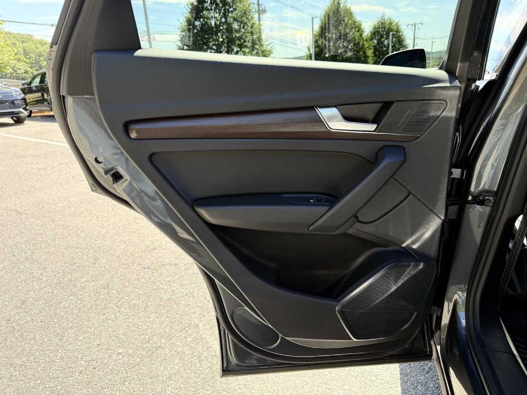 used 2024 Audi Q5 e car, priced at $40,495