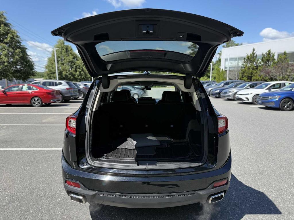 used 2022 Acura RDX car, priced at $33,594