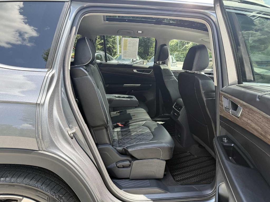 used 2025 Volkswagen Atlas car, priced at $51,997