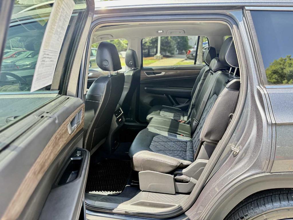 used 2025 Volkswagen Atlas car, priced at $51,997