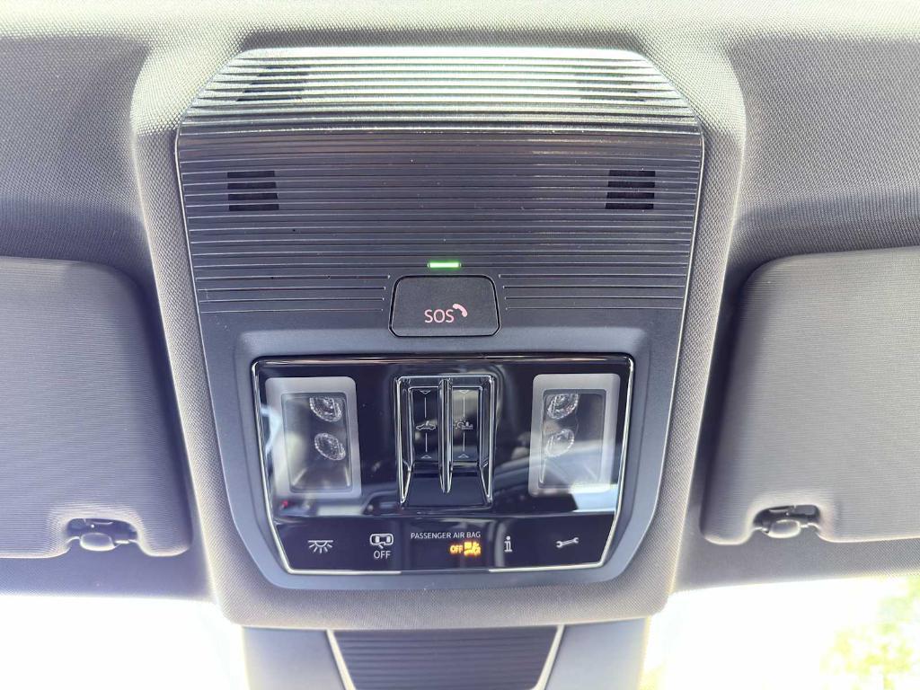 new 2026 Volkswagen Tiguan car, priced at $41,337