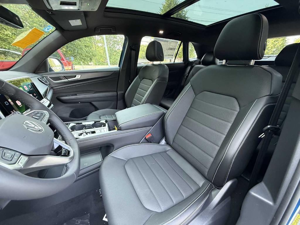 new 2025 Volkswagen Atlas Cross Sport car, priced at $48,747