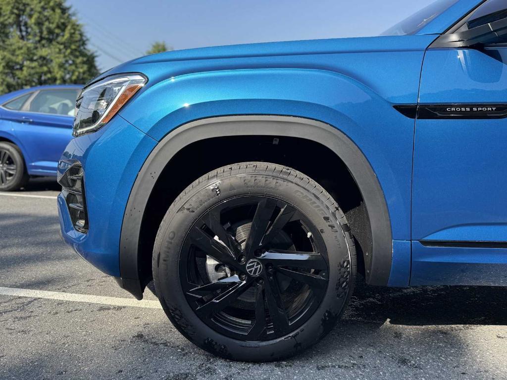 new 2025 Volkswagen Atlas Cross Sport car, priced at $48,747
