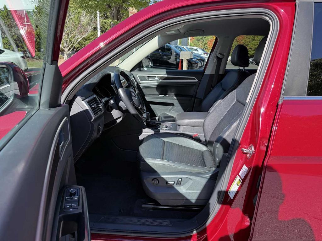 used 2018 Volkswagen Atlas car, priced at $13,577