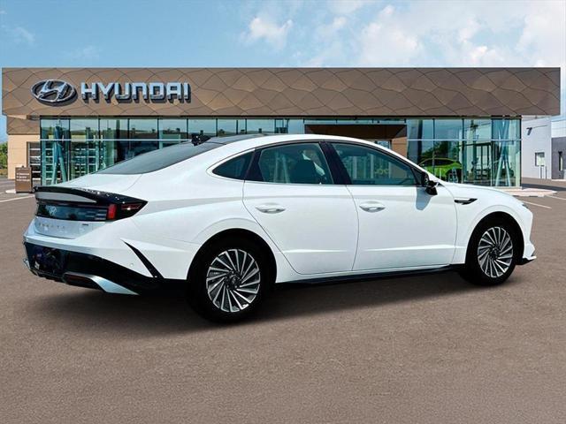 new 2024 Hyundai Sonata Hybrid car, priced at $37,305