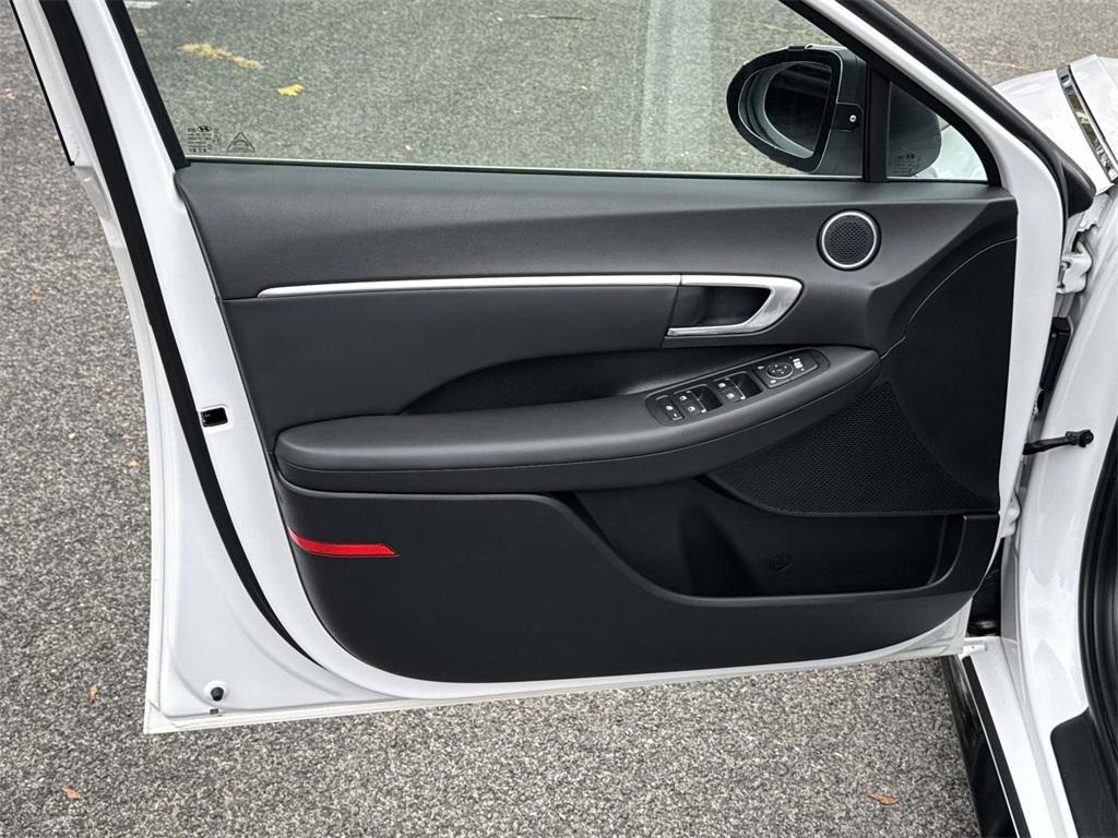 used 2022 Hyundai Sonata car, priced at $18,995