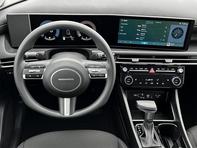 new 2025 Hyundai Tucson car, priced at $33,074