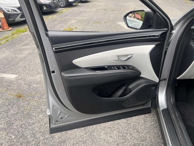 used 2023 Hyundai TUCSON Hybrid car, priced at $31,291