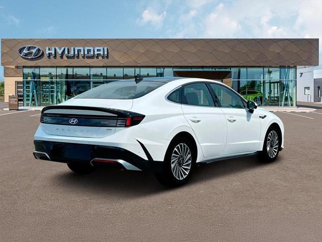 new 2025 Hyundai Sonata Hybrid car, priced at $38,775
