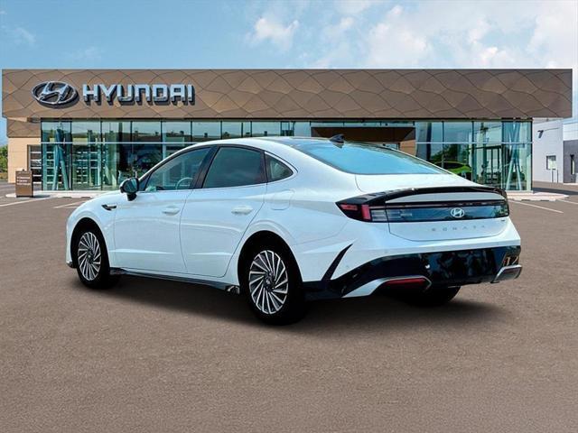 new 2025 Hyundai Sonata Hybrid car, priced at $38,775