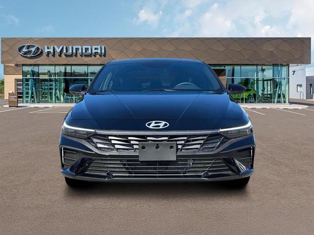 new 2025 Hyundai Elantra car, priced at $27,860