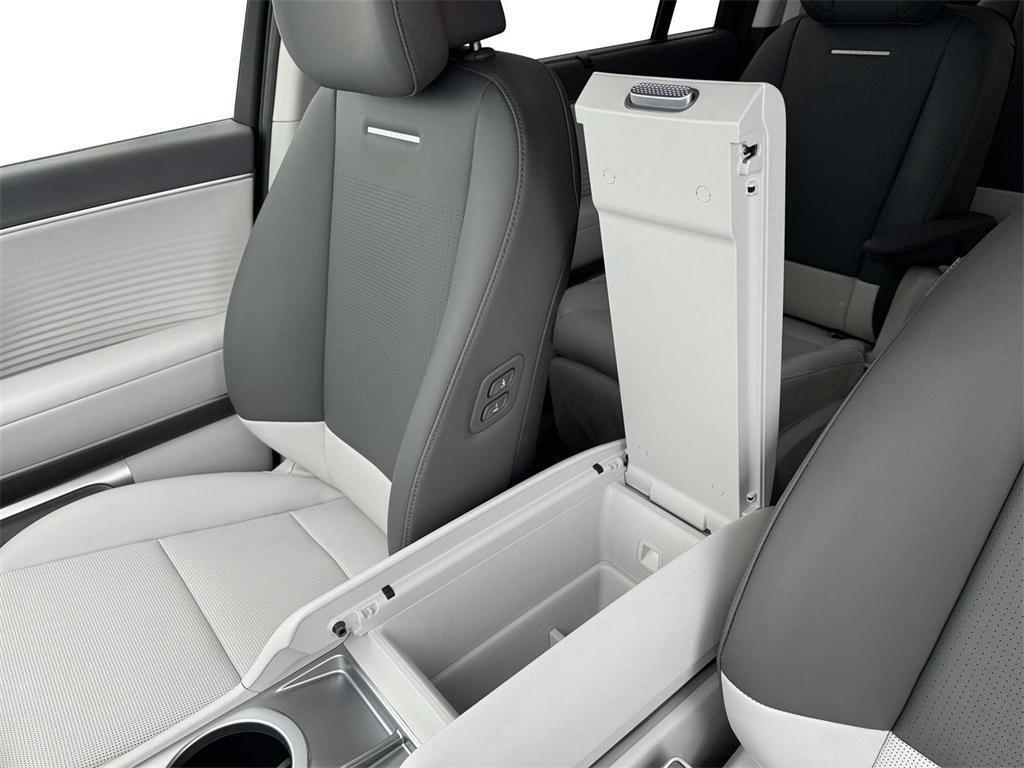 new 2026 Hyundai IONIQ 9 car, priced at $69,225