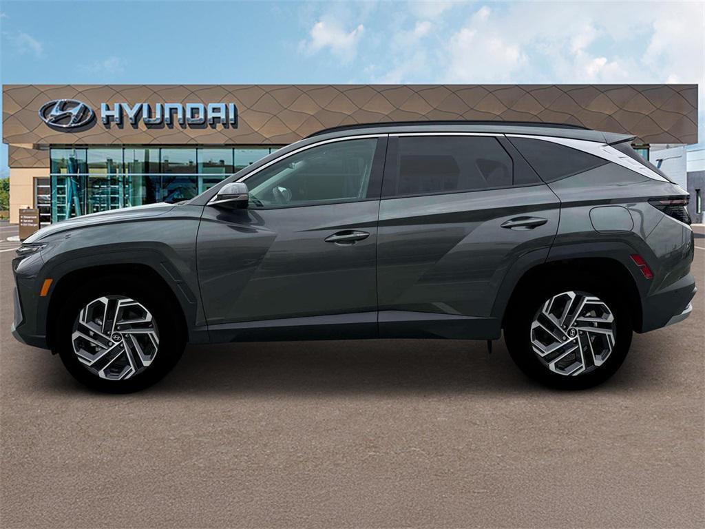 new 2025 Hyundai TUCSON Hybrid car, priced at $43,930