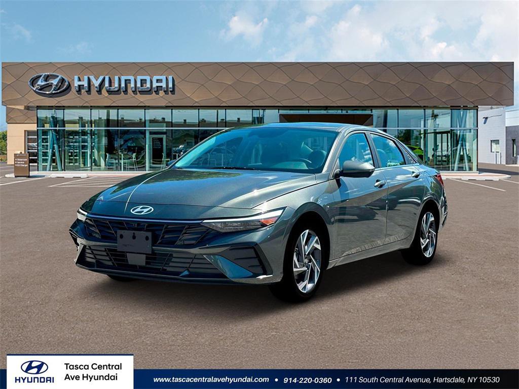 new 2025 Hyundai Elantra car, priced at $28,585