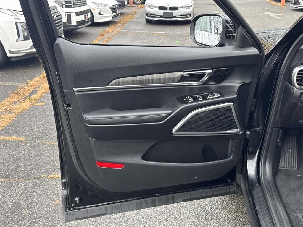 used 2023 Kia Telluride car, priced at $36,347