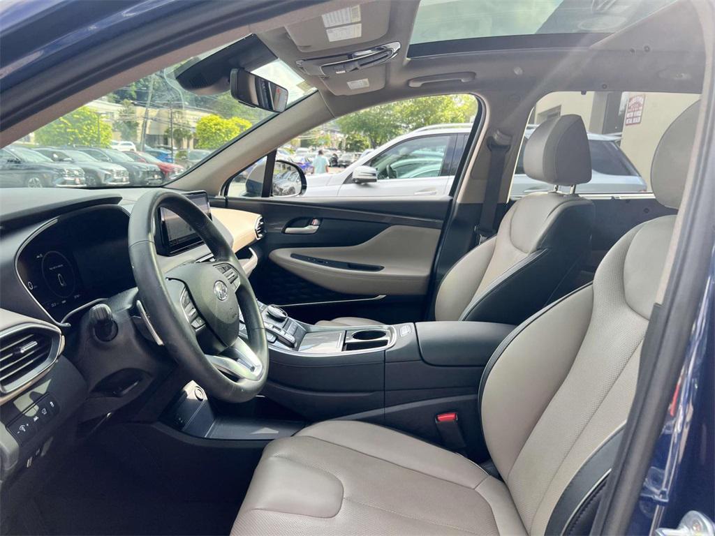 used 2023 Hyundai Santa Fe car, priced at $28,999