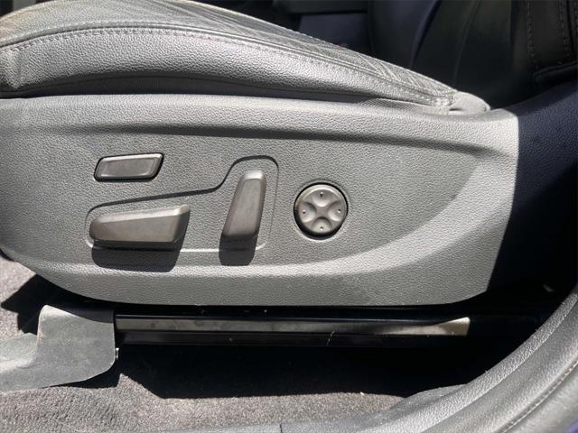 used 2020 Hyundai Santa Fe car, priced at $18,999
