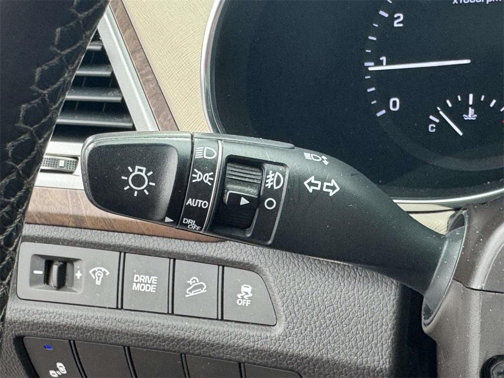 used 2018 Hyundai Santa Fe Sport car, priced at $12,495