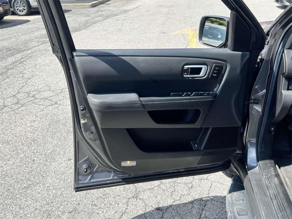used 2012 Honda Pilot car, priced at $11,999
