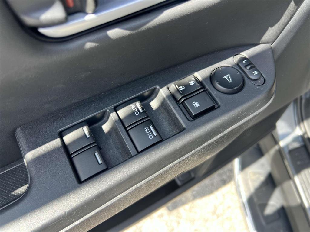 used 2012 Honda Pilot car, priced at $11,999