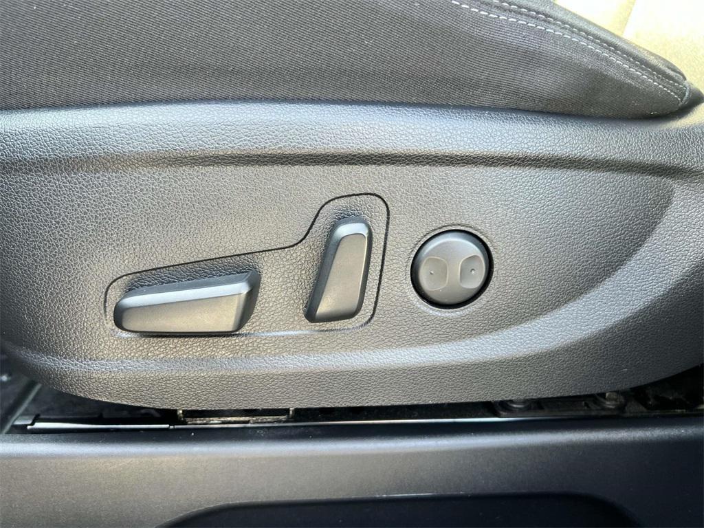 used 2022 Hyundai Palisade car, priced at $20,695