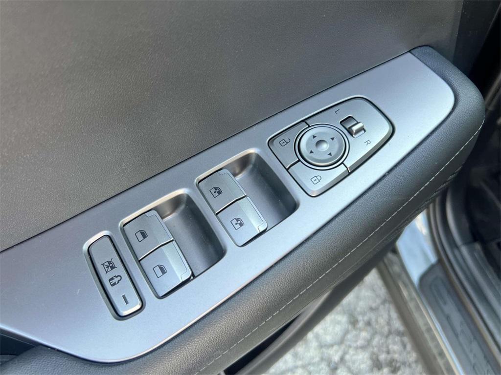 used 2022 Hyundai Palisade car, priced at $20,695