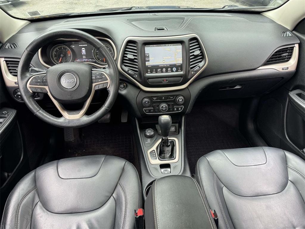 used 2016 Jeep Cherokee car, priced at $12,999