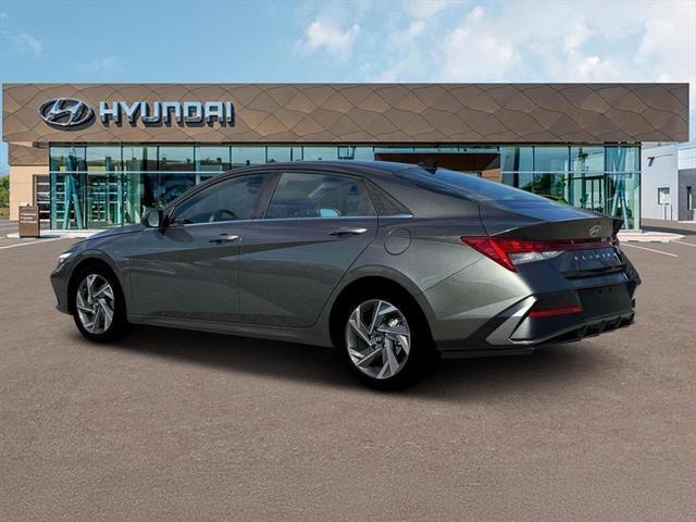 new 2025 Hyundai Elantra car, priced at $25,235