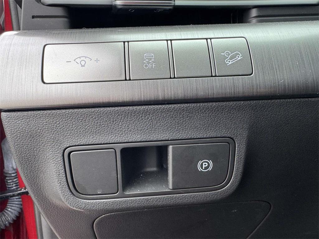 used 2025 Hyundai Kona car, priced at $23,936