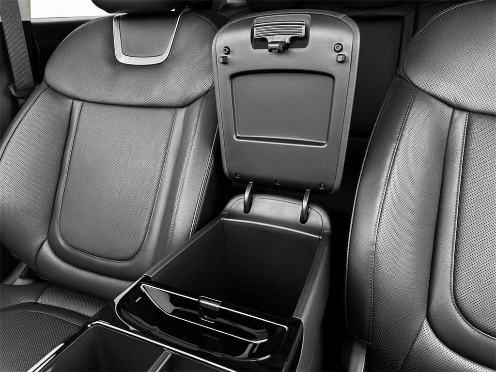 new 2025 Hyundai TUCSON Hybrid car, priced at $44,125