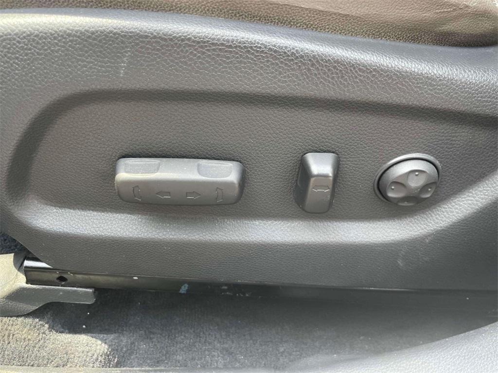 used 2018 Hyundai Santa Fe car, priced at $18,500