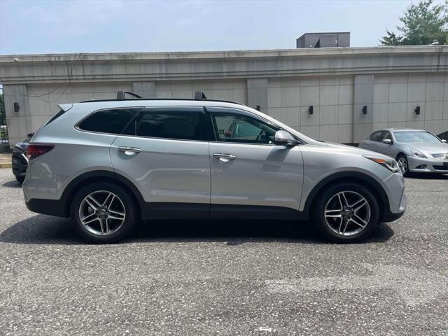 used 2018 Hyundai Santa Fe car, priced at $19,999