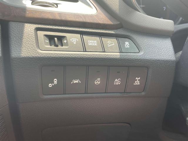 used 2018 Hyundai Santa Fe car, priced at $19,999