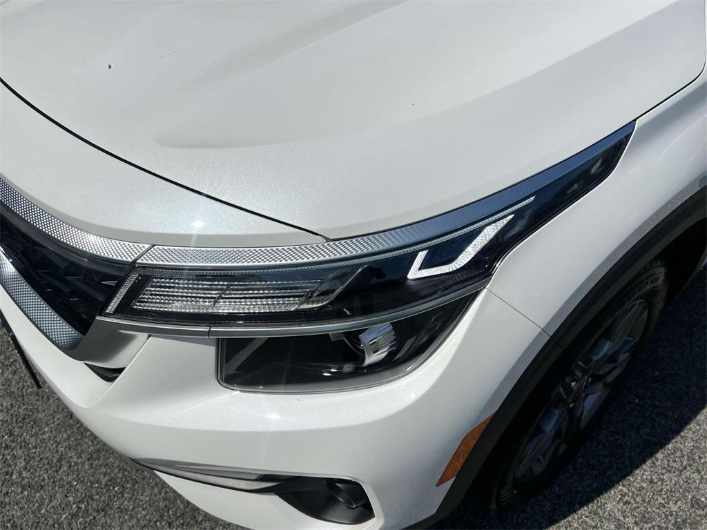 used 2023 Kia Seltos car, priced at $20,750