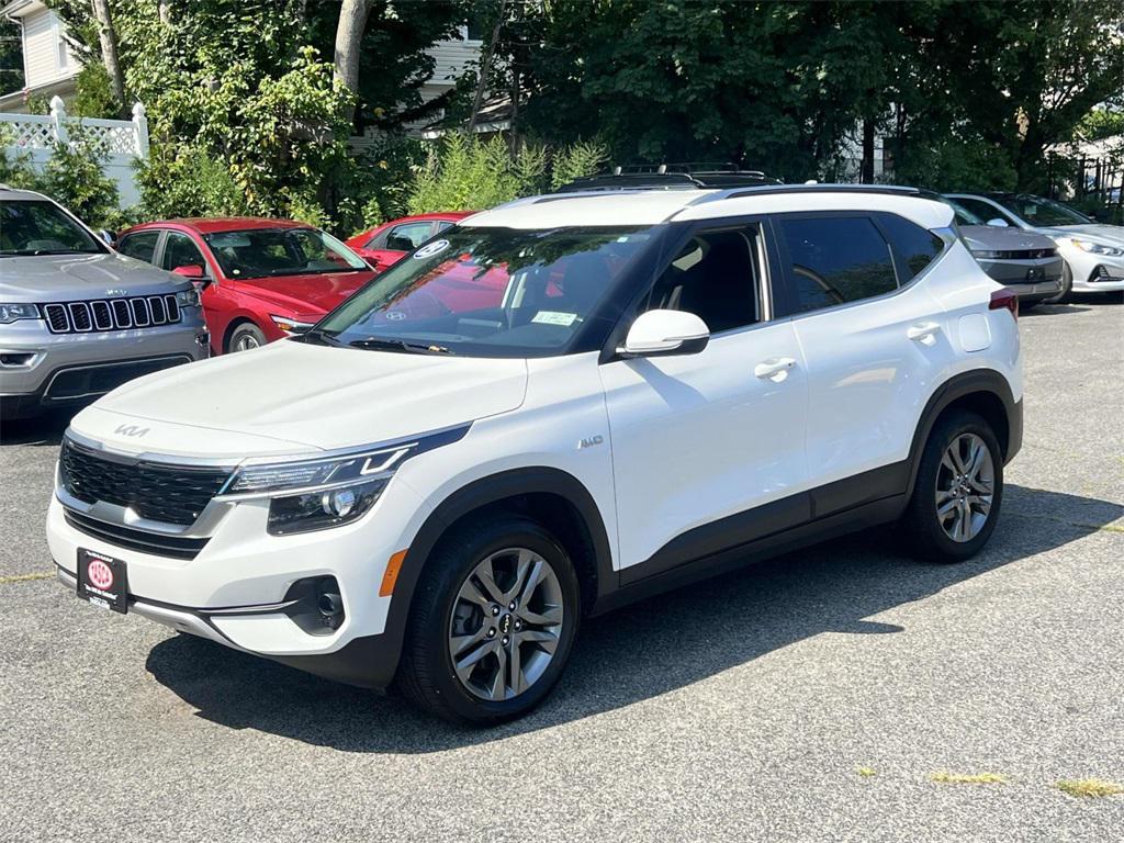 used 2023 Kia Seltos car, priced at $20,750