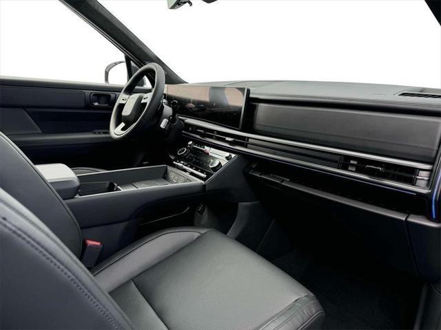 new 2025 Hyundai SANTA FE HEV car, priced at $51,280