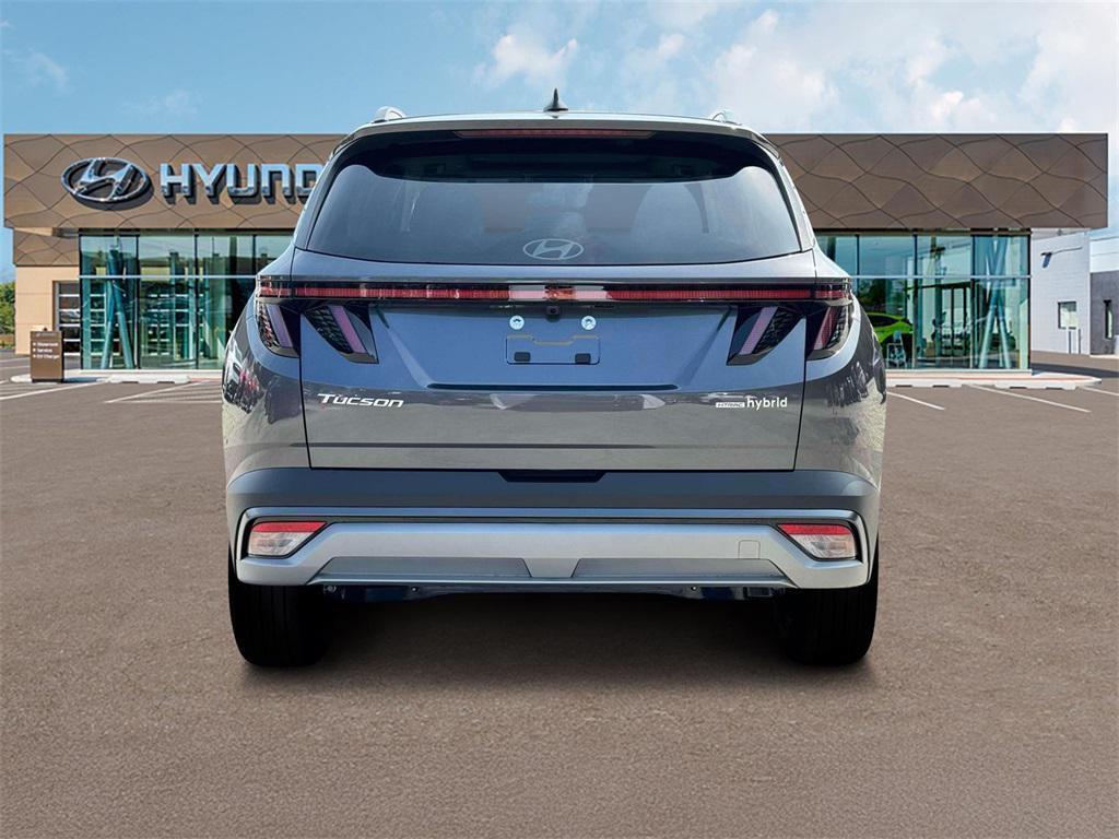 new 2025 Hyundai TUCSON Hybrid car