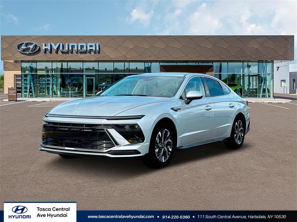 new 2025 Hyundai Sonata car, priced at $28,475