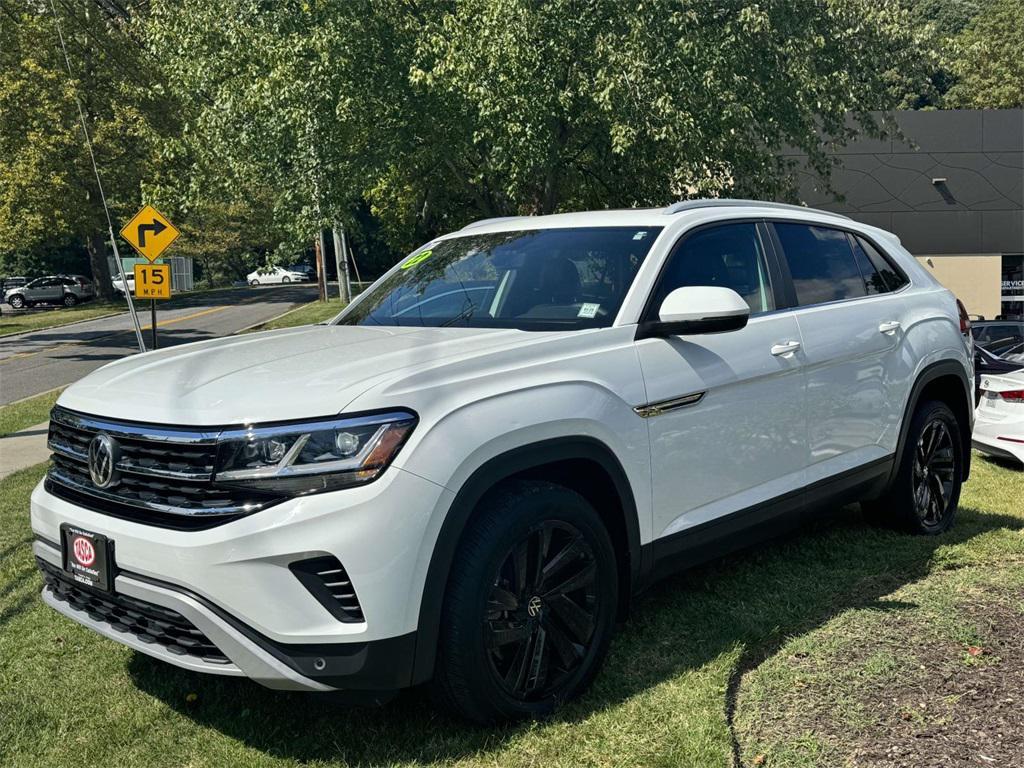 used 2022 Volkswagen Atlas Cross Sport car, priced at $27,888